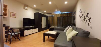 Studio bed Condo in Nusasiri Grand Phra Khanong Sub District C015948