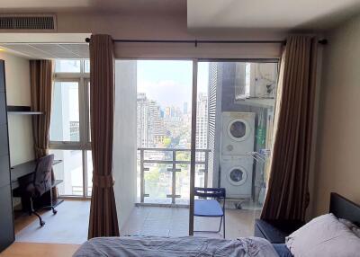 Studio bed Condo in Nusasiri Grand Phra Khanong Sub District C015948