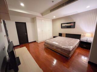 2 bed Condo in The Prime 11 Khlong Toei Nuea Sub District C015944