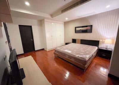 2 bed Condo in The Prime 11 Khlong Toei Nuea Sub District C015944