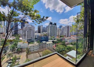 2 bed Duplex in Siamese Exclusive Sukhumvit 31 Khlong Toei Nuea Sub District D015925