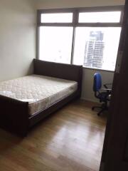 3 bed Condo in The Madison Khlong Tan Nuea Sub District C015924