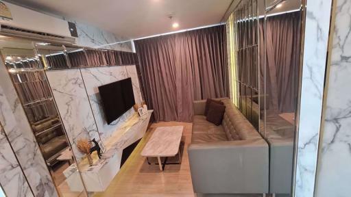 1 bed Condo in Ideo Sathorn - Thaphra Bukkhalo Sub District C015906