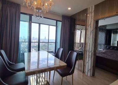 1 bed Condo in Ideo Sathorn - Thaphra Bukkhalo Sub District C015906