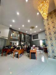 6 bed House Chong Nonsi Sub District H015893