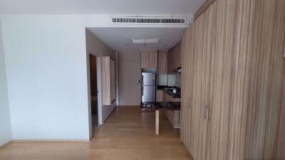 1 bed Condo in Noble Reform Samsennai Sub District C015890