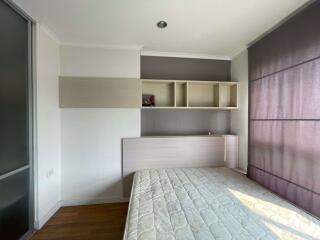 2 bed Condo in Lumpini Suite Phetchaburi-Makkasan Makkasan Sub District C015878