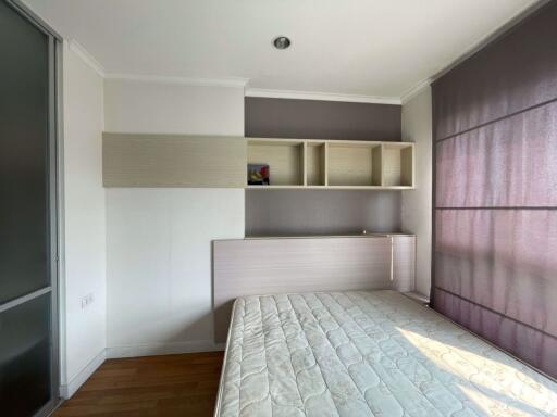 2 bed Condo in Lumpini Suite Phetchaburi-Makkasan Makkasan Sub District C015878