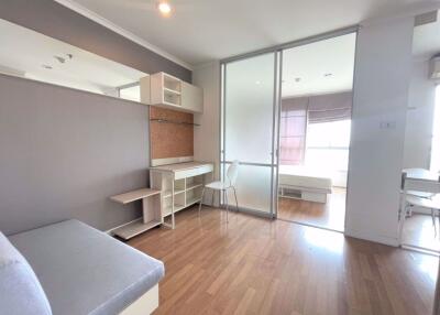 2 bed Condo in Lumpini Suite Phetchaburi-Makkasan Makkasan Sub District C015878