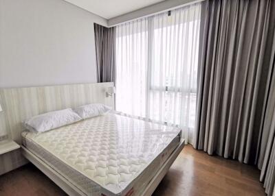 2 bed Condo in The Lumpini 24 Khlongtan Sub District C015876