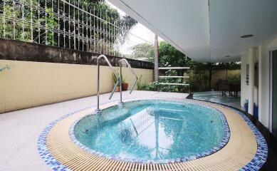 2 bed Condo in SCC Residence Khlong Tan Nuea Sub District C015861