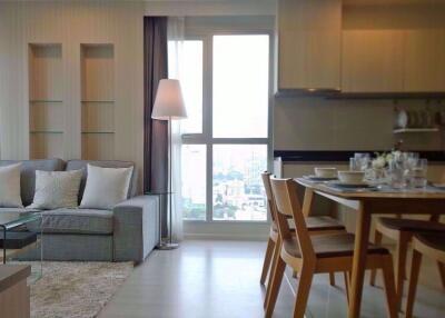 2 bed Condo in Rhythm Sathorn - Narathiwas Thungmahamek Sub District C015827