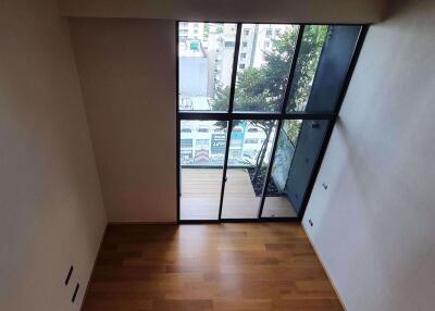 1 bed Duplex in Siamese Exclusive Sukhumvit 31 Khlong Toei Nuea Sub District D015776