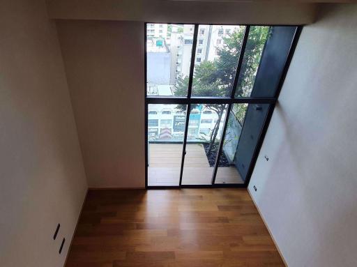 1 bed Duplex in Siamese Exclusive Sukhumvit 31 Khlong Toei Nuea Sub District D015776