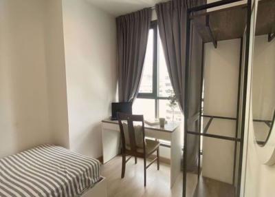 2 bed Condo in Ideo Mobi Phayathai Ratchathewi District C015761