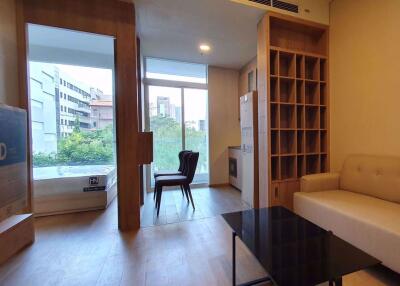 1 bed Condo in Siamese Exclusive Sukhumvit 42 Phra Khanong Sub District C015747