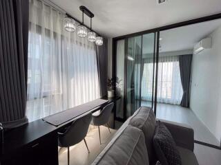 1 bed Condo in LIFE Asoke - Rama 9 Makkasan Sub District C015726