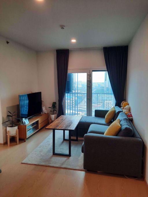 2 bed Condo in The Tree Sukhumvit 71-Ekamai Suanluang Sub District C015716