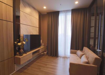 2 bed Condo in Whizdom Essence Bangchak Sub District C015700