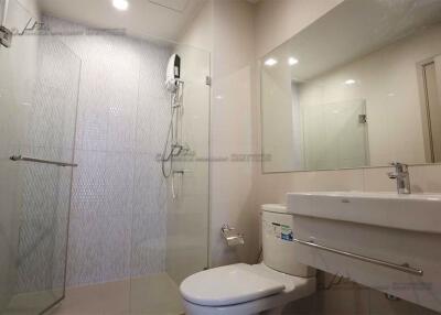 2 bed Condo in Life Sukhumvit 48 Phra Khanong Sub District C015691