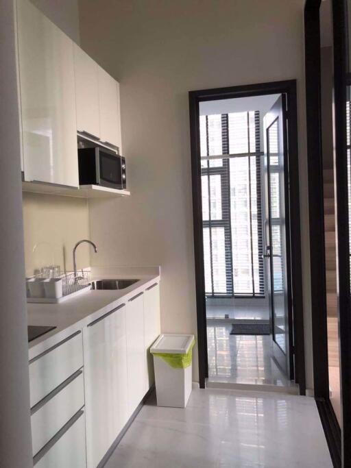 1 bed Duplex in Chewathai Residence Asoke Makkasan Sub District D015677