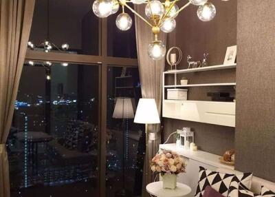 1 bed Duplex in Chewathai Residence Asoke Makkasan Sub District D015675