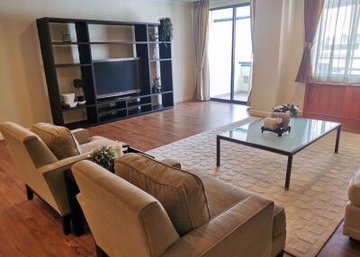 2 bed Condo in Las Colinas Khlong Toei Nuea Sub District C015674