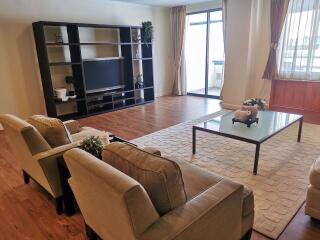 2 bed Condo in Las Colinas Khlong Toei Nuea Sub District C015674