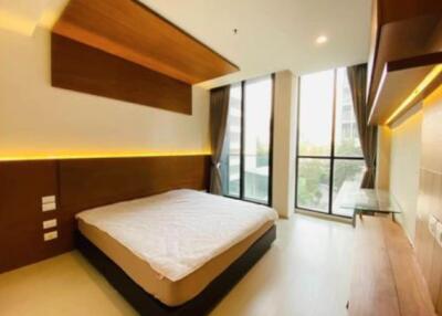 2 bed Condo in Noble Ploenchit Lumphini Sub District C015652