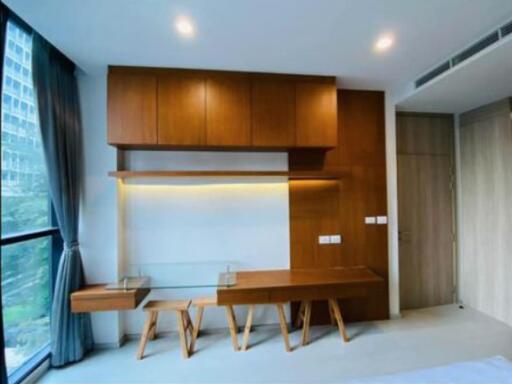 2 bed Condo in Noble Ploenchit Lumphini Sub District C015652