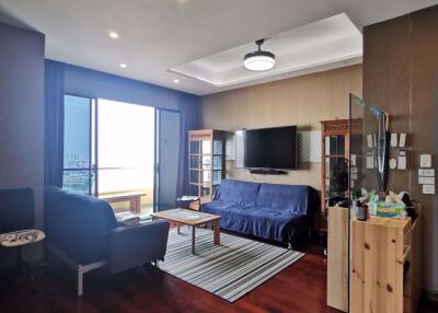 2 bed Condo in Baan Chao Praya Khlong San Sub District C015650