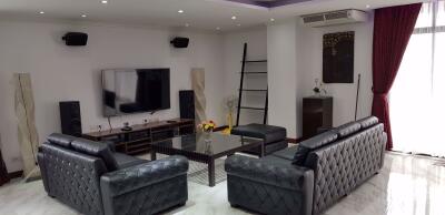 2 bed Duplex in Fair Tower Phra Khanong Sub District D015635