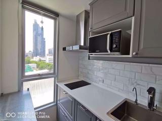 2 bed Condo in Life @ Sathorn 10 Silom Sub District C015629