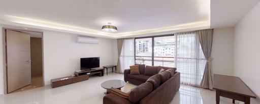 3 bed Condo in Mela Grande Khlong Toei Nuea Sub District C015628