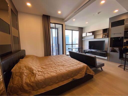 Studio bed Condo in Ashton Chula - Silom Mahaphruettharam Sub District C015617