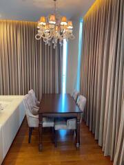 1 bed Condo in Oriental Residence Pathum Wan District C015607