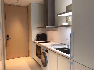 1 bed Condo in Sindhorn Residence Lumphini Sub District C015601