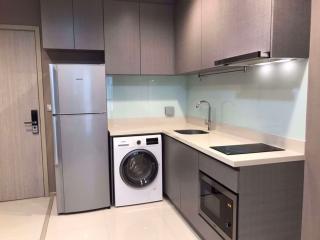 2 bed Condo in Rhythm Sukhumvit 36-38 Phra Khanong Sub District C015595