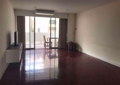 2 bed Condo in Siam Court Apartment Khlongtoei District C015591