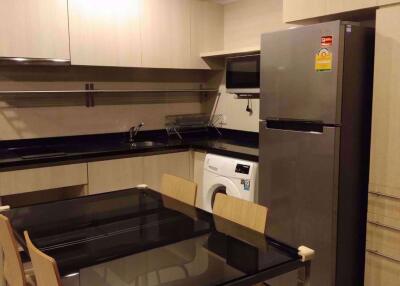 2 bed Condo in Rhythm Sathorn - Narathiwas Thungmahamek Sub District C015587