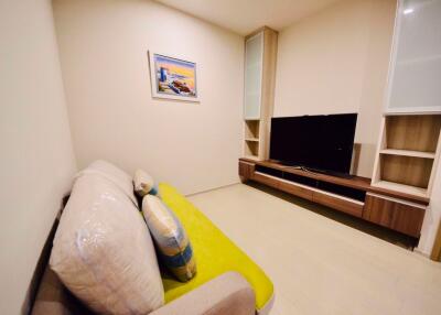 2 bed Condo in Noble Ploenchit Lumphini Sub District C015575