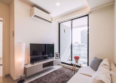 2 bed Condo in Vtara Sukhumvit 36 Phra Khanong Sub District C015565