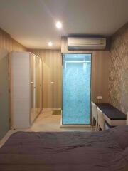 2 bed Condo in Life Ratchadapisek Huai Khwang Sub District C015558