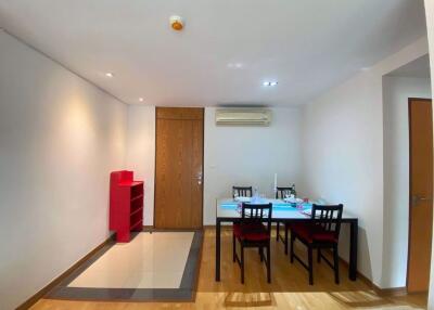 2 bed Condo in The Residence Sukhumvit 52 Phrakhanong District C015553
