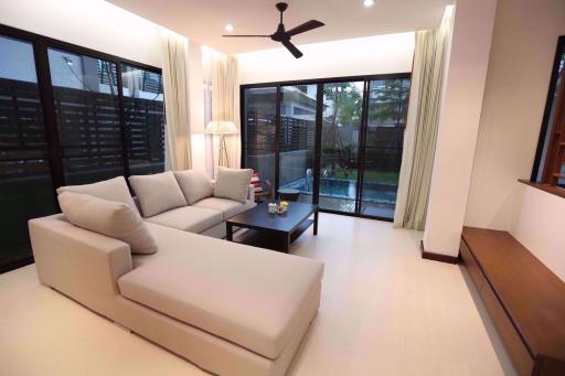 4 bed House Khlong Tan Nuea Sub District H015542