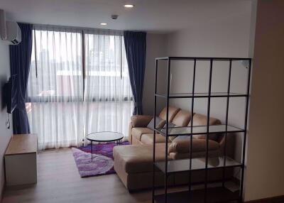 2 bed Condo in Chateau in Town Sukhumvit 64/1 Bangchak Sub District C015535