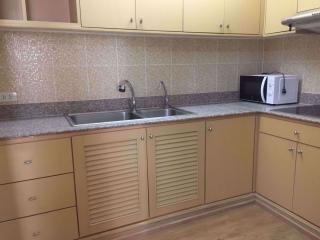 3 bed Condo in Floraville Suanluang District C015528