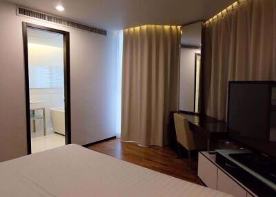 2 bed Condo in Sathorn Heritage Sathon District C015518