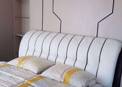 2 bed Condo in The Parkland Grand Asoke-Phetchaburi Bangkapi Sub District C015477