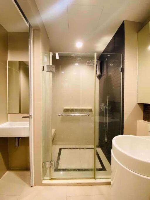 1 ห้องนอน, 1 ห้องน้ำ คอนโด ราคา ฿ 20,000/เดือน